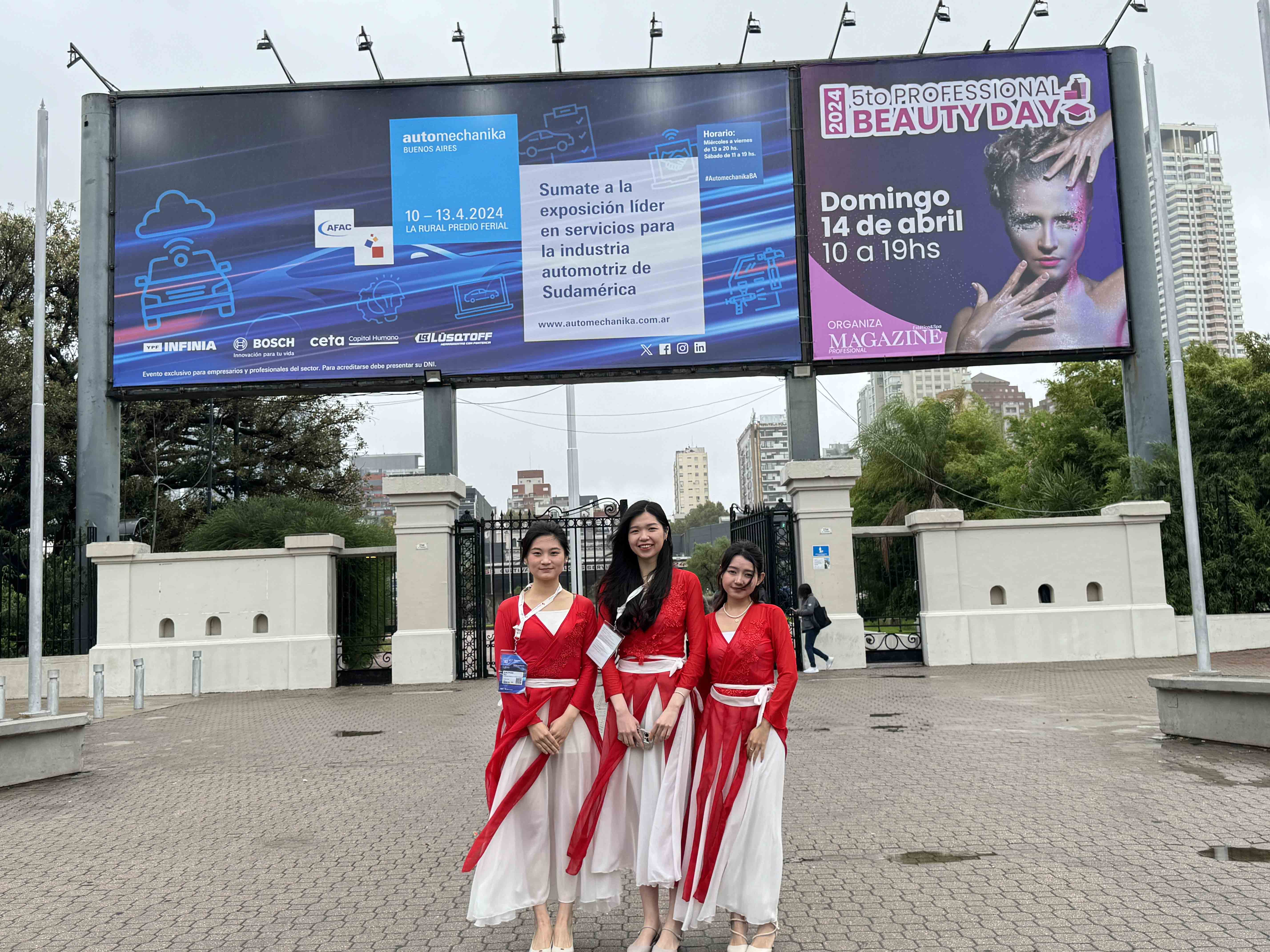 ANZOOWHELS Argentina Exhibition Tour